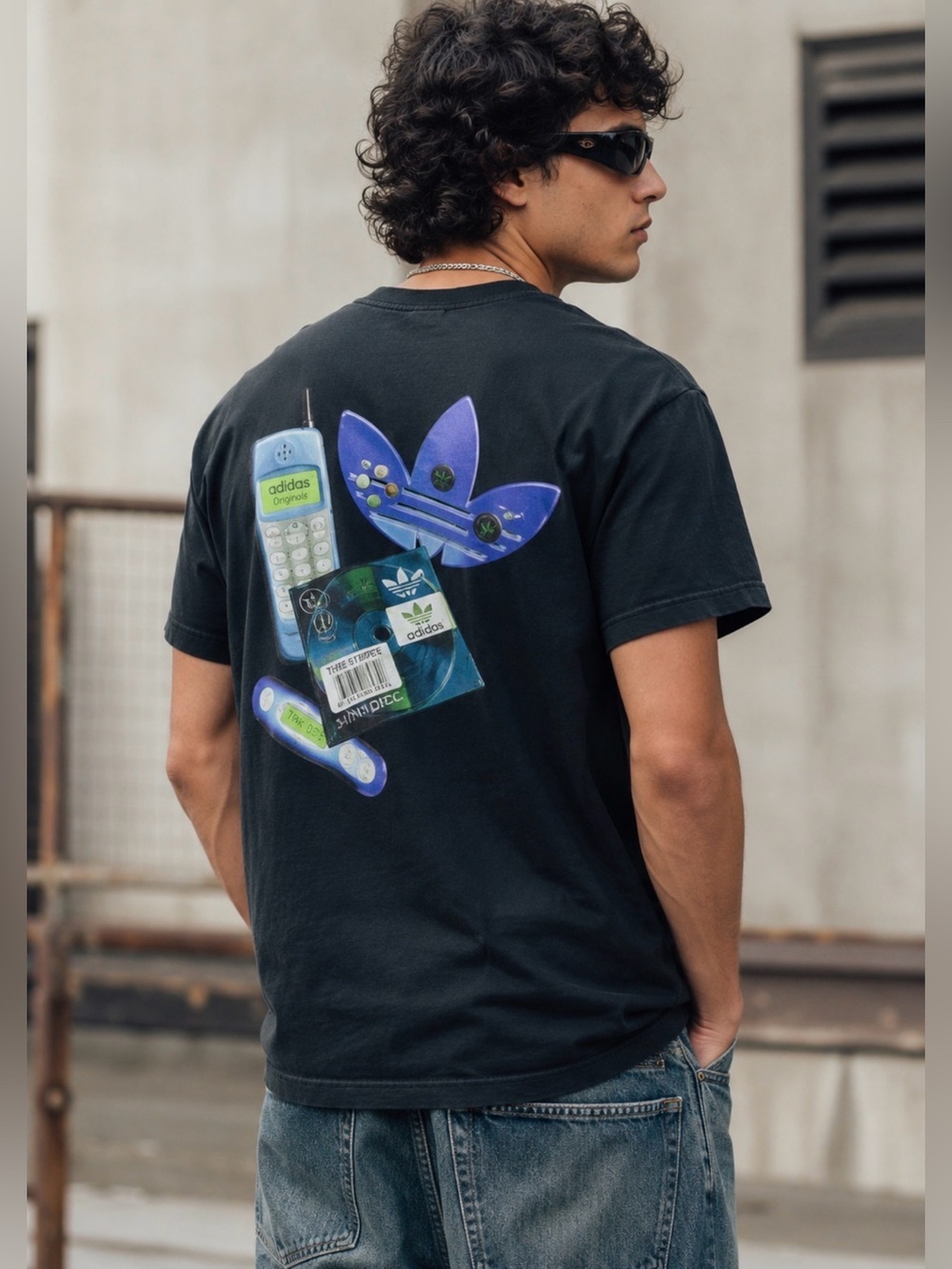 Adidas Originals Y2K MiniDisc Graphic TShirt Black XL Trefoil Streetwear Archive